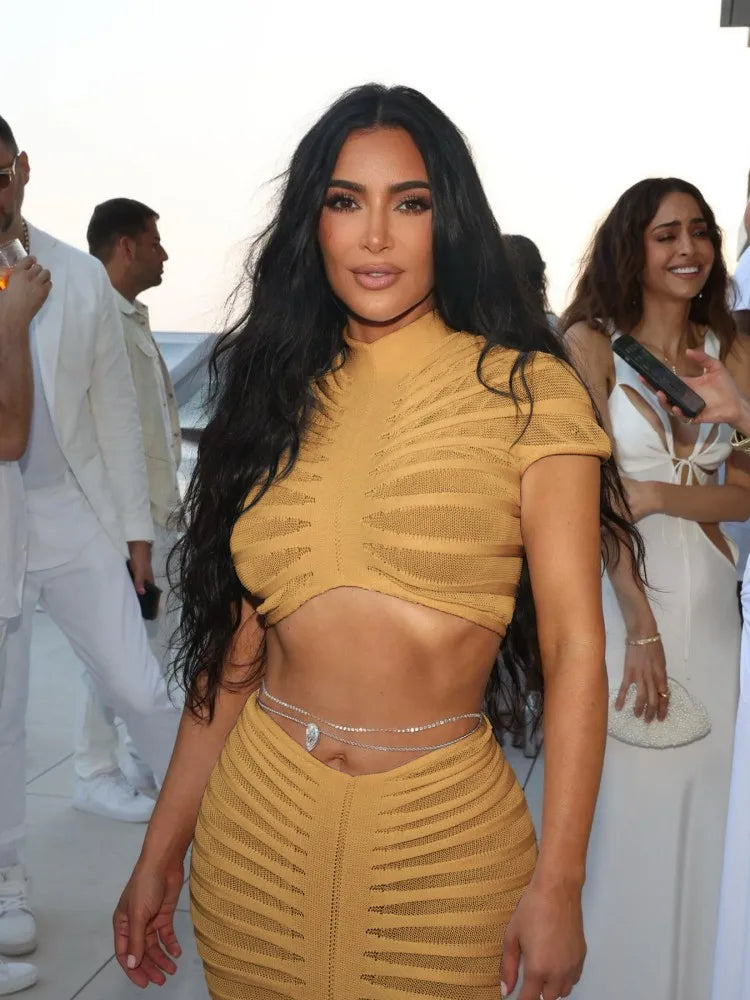 JRRY Sexy Women Knitted Set Crop Top Long Skirt Crochet Two Pieces Set Hollow Out Crocheted Beach Dress Set Cover Ups